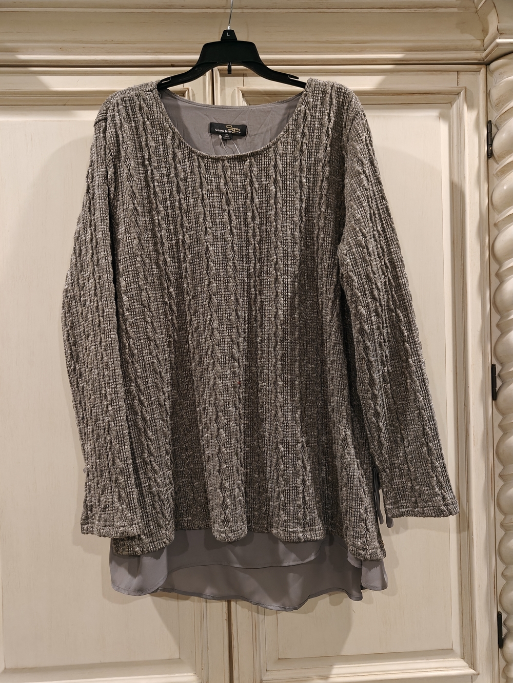 Suzanne Betro Gray Cable-Knit Layered Crewneck Sweater
